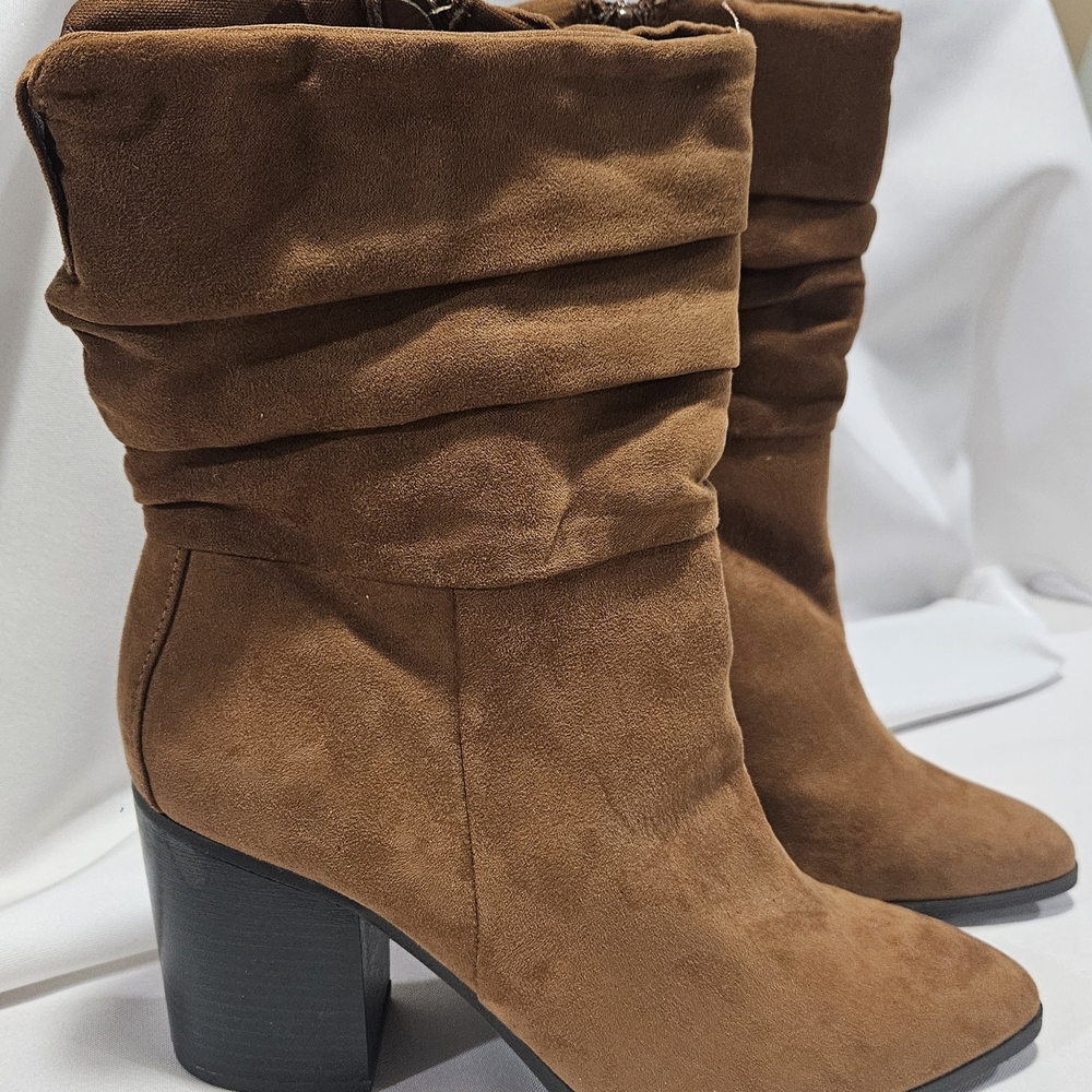 Brown Faux Suede Slouchy Pointed Toe Block Heel Ankle Boots, Size 8 1/2 - Picture 10 of 10